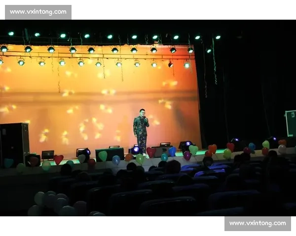 川超藏双星:有 “诗人解说” 也有 “心动男神”